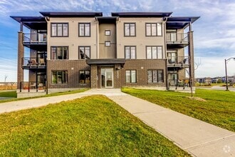 Building Photo - 96 Tapadero Ave