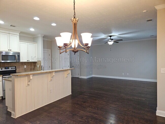Foto del edificio - 905 Glenhaven Dr