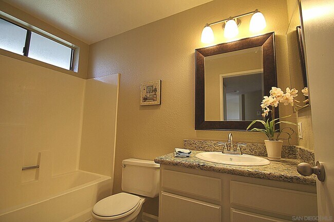 Foto del edificio - 2922 Anawood Way