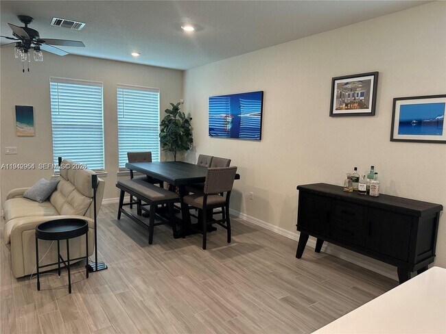 Foto del edificio - 4815 Indio Trl