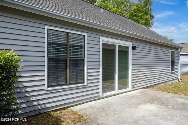 Foto del edificio - Like new home for rent - Completely renova...