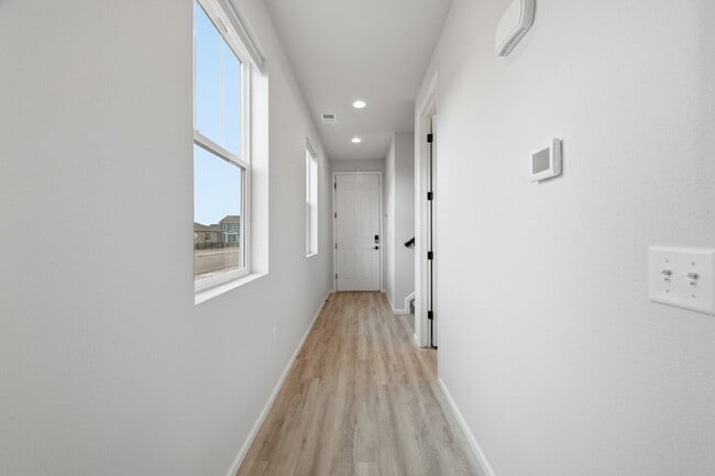 Building Photo - $2,740.95 with $300 off the first month's rent, 3 Beds - 2.5 Bath, Single Family Home in Dr Monum...