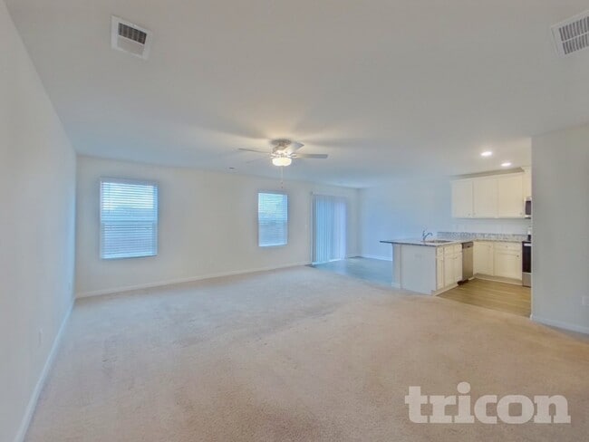 Building Photo - 4012 Reinfield Dr