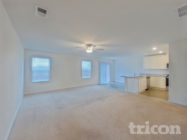 Foto del edificio - 4012 Reinfield Dr