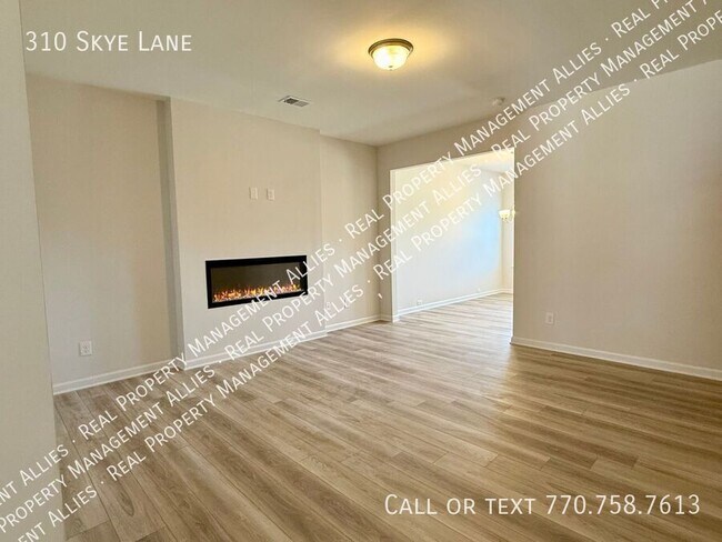 Building Photo - 310 Skye Ln