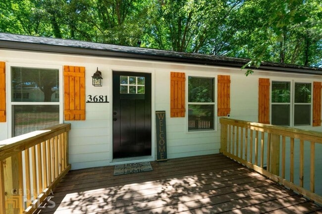Building Photo - 3681 Univeter Rd