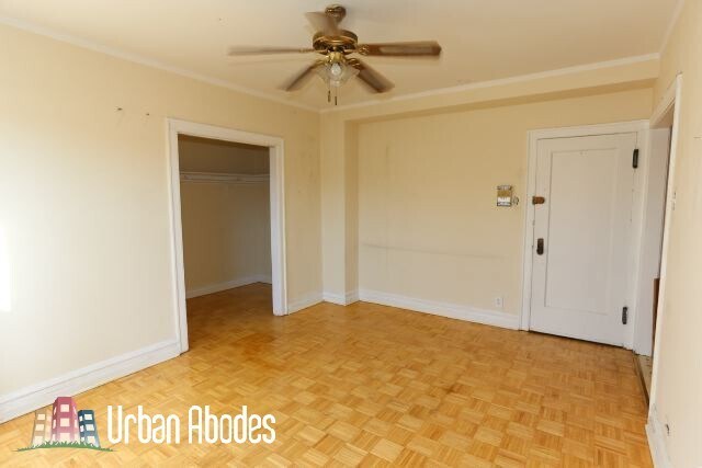 Foto del edificio - 717 W Belmont Ave