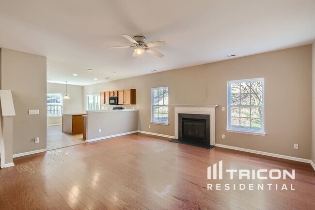 Building Photo - 11035 Elven Dr