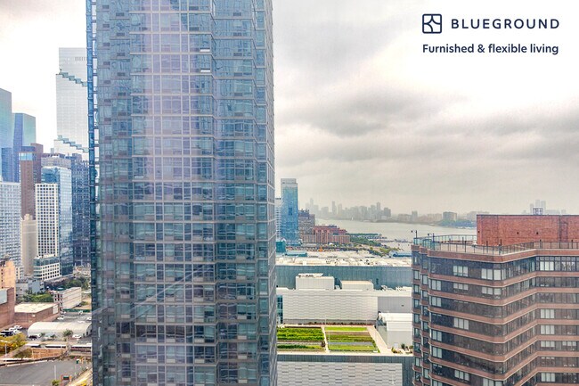 Foto del edificio - 635 W 42nd St