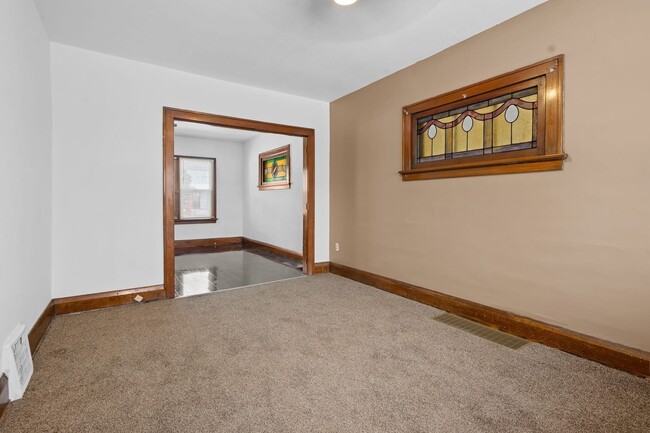 Foto del edificio - 1036 Woodland Ave