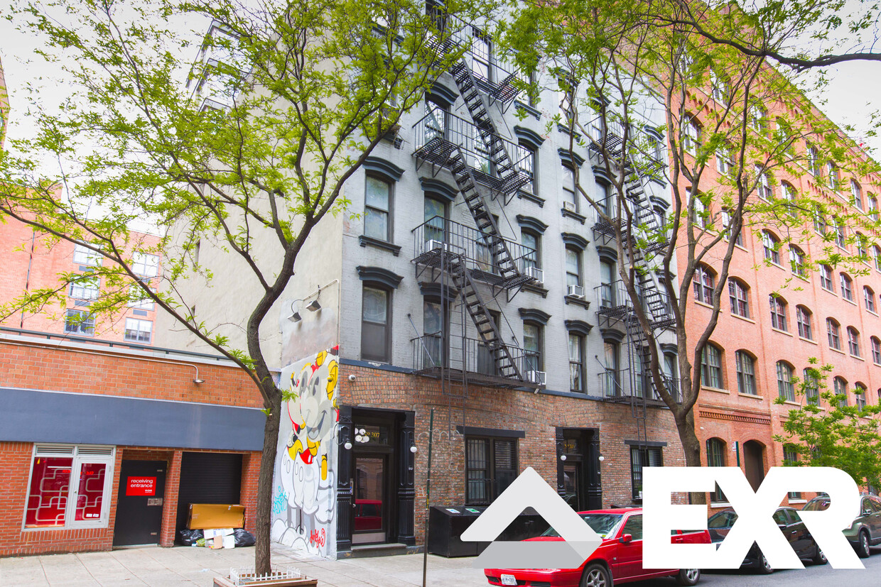 309 Mott St Unit 2C, New York, NY 10012 - Room for Rent in New York, NY ...