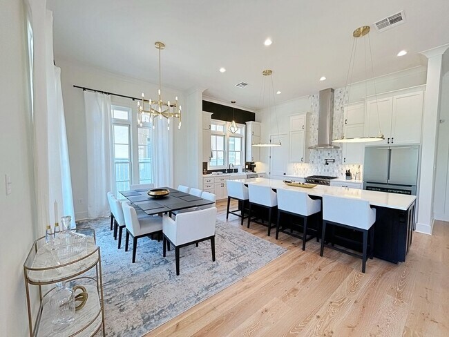 Foto del edificio - 4 Bedroom home in Pointe Marie