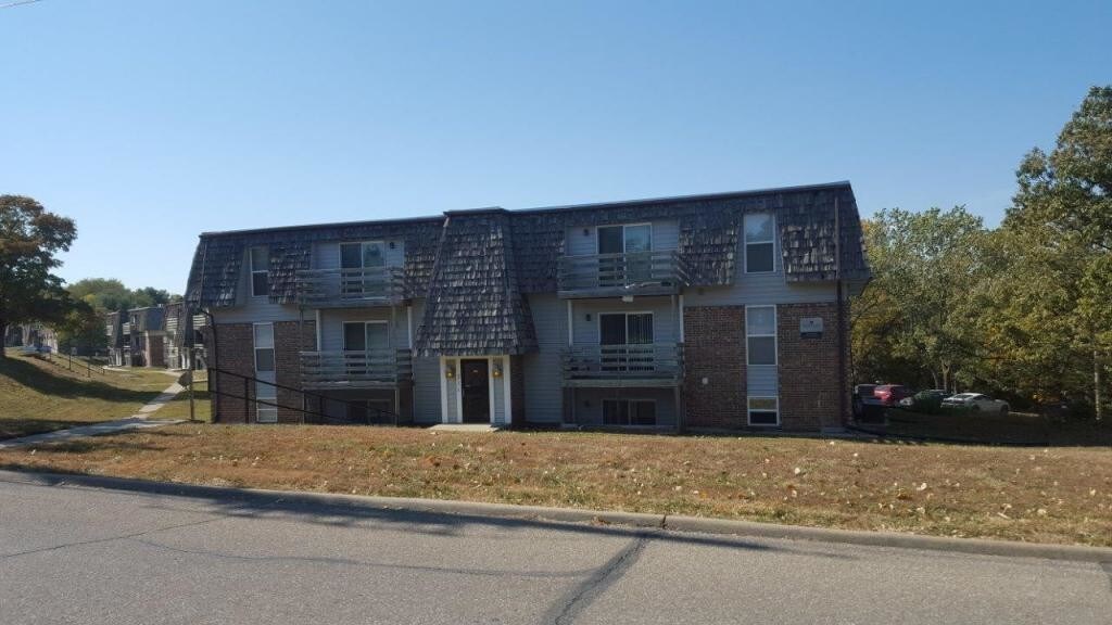 711 Allison Apartment for Rent in Manhattan, KS