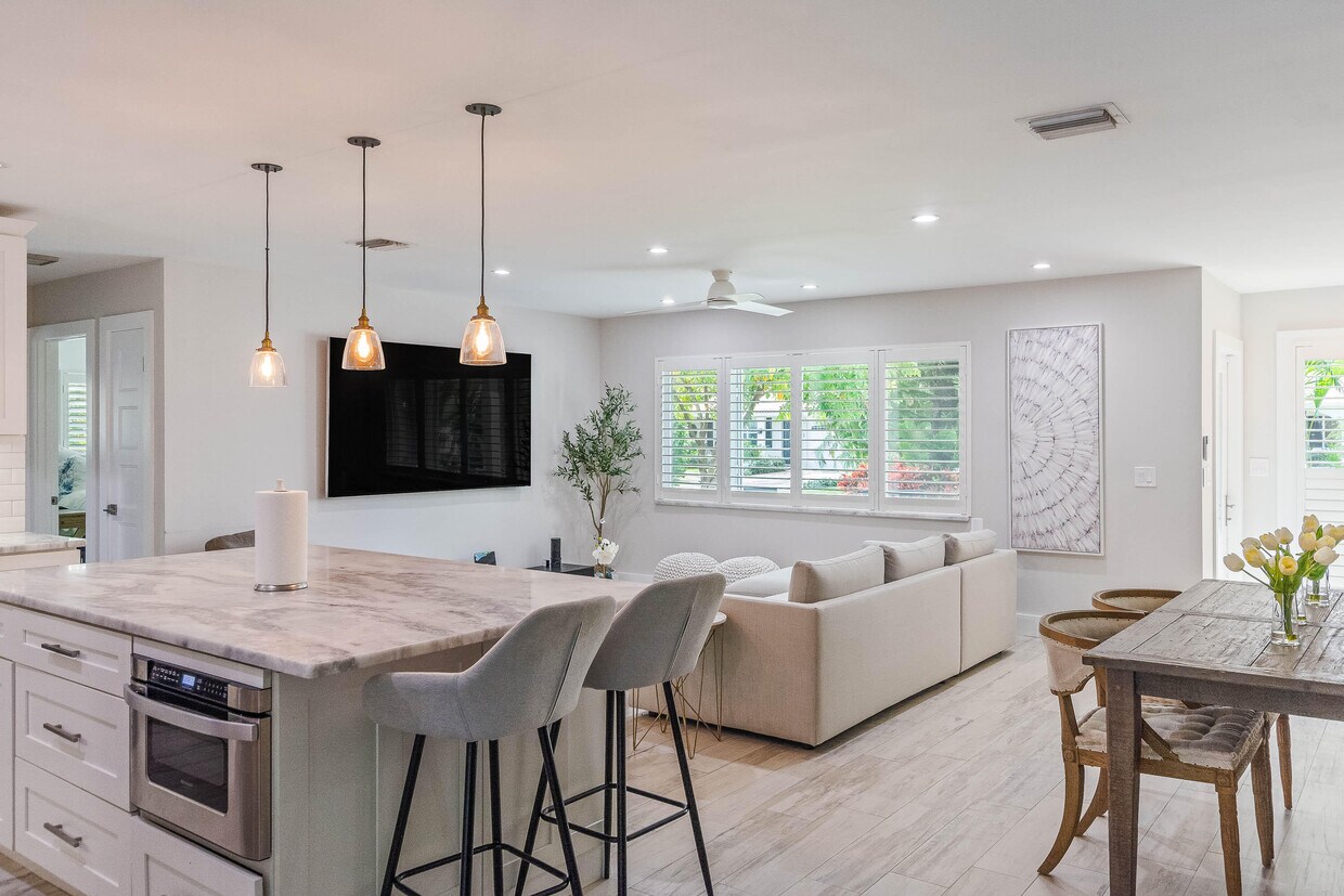 Foto principal - 2830 SW 5th St
