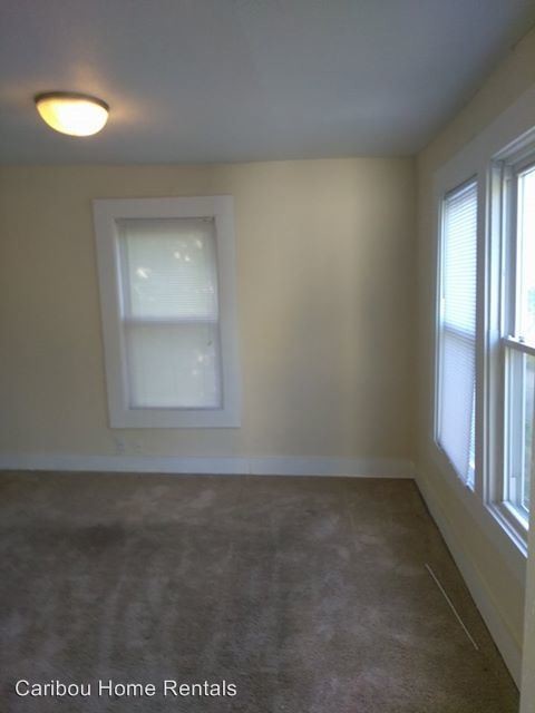 Building Photo - 209 W 42nd Ave