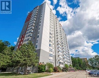 Building Photo - 55 Green Valley Dr