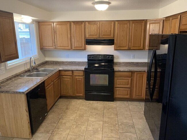 Foto del edificio - 432 30th Ave SE