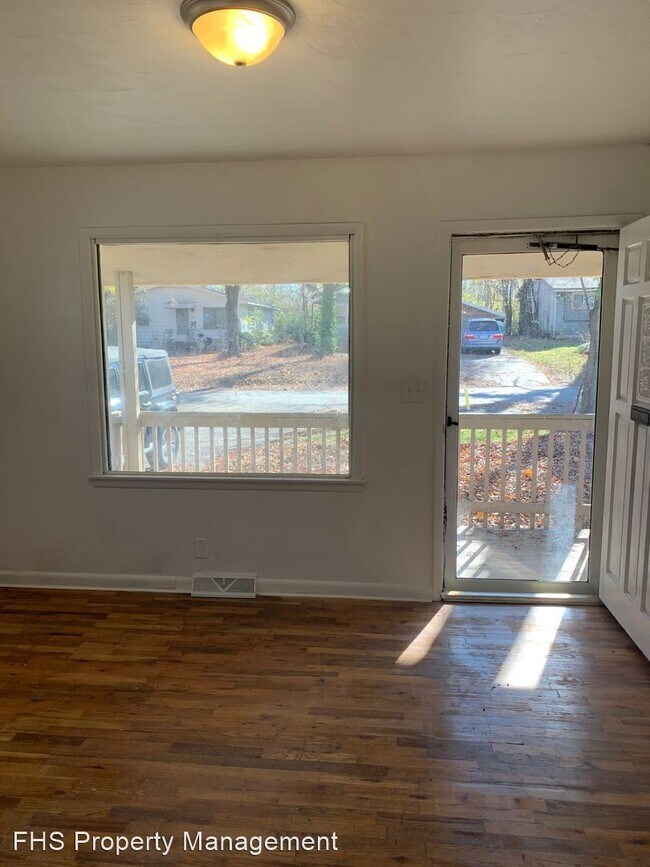 Foto del edificio - 3 br, 2 bath House - 1635 E Nora