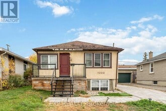 Building Photo - 1223 Kitchener Ave Building Photo - 1223 Kitchener Ave