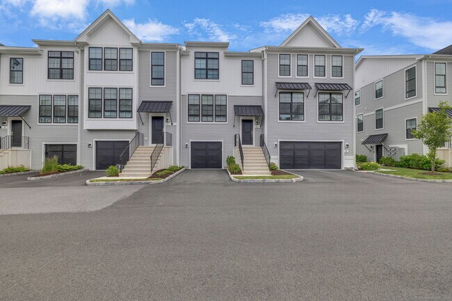Foto del edificio - 8 Brentwood Cir