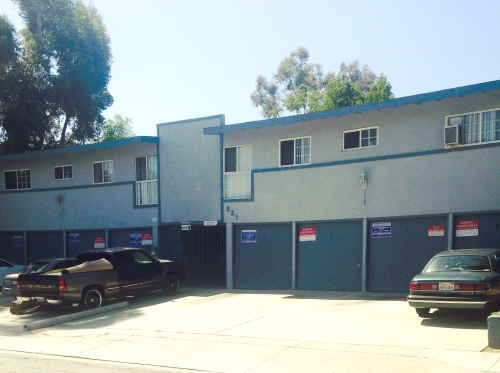 Primary Photo - 821 N Eucalyptus Ave