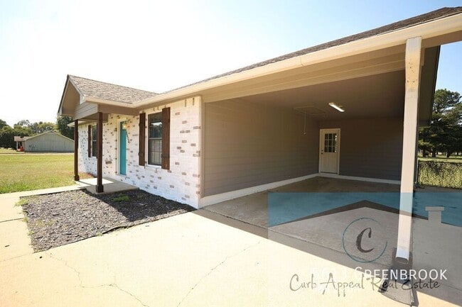 Building Photo - 5613 Greenbrook-