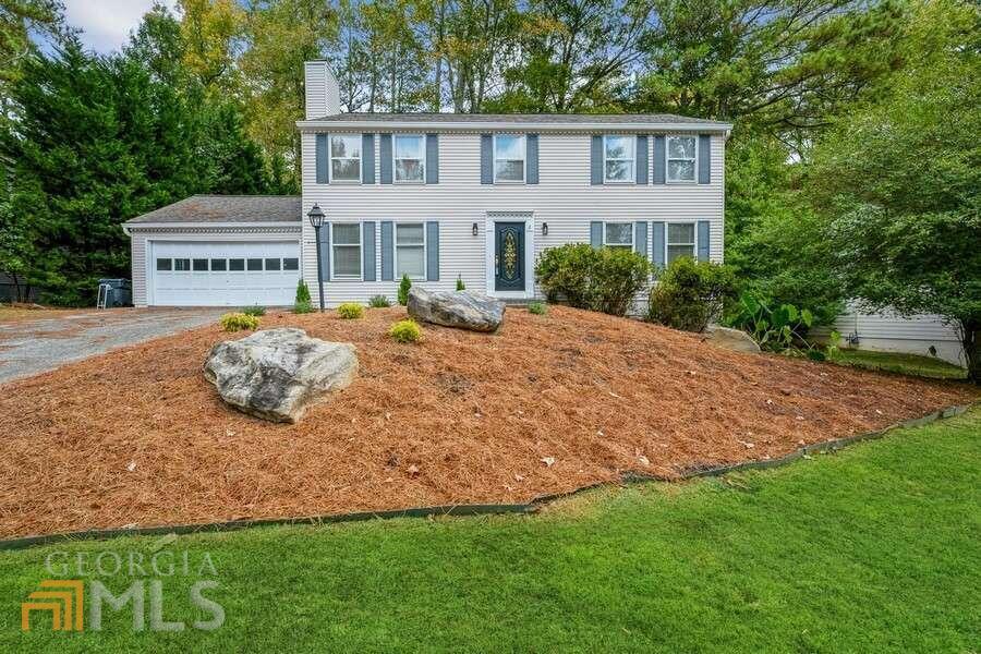 555 Sailwind Dr, Roswell, GA 30076 House for Rent in Roswell, GA