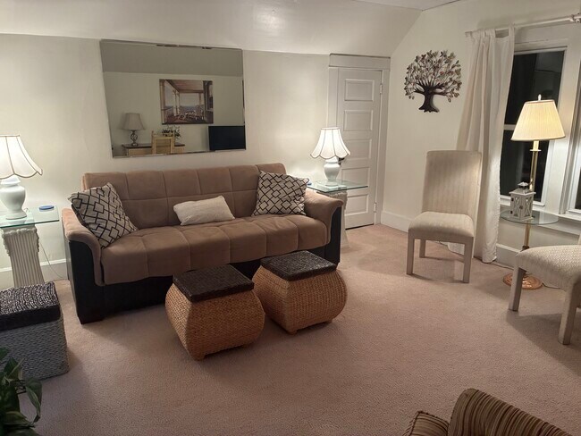 Foto del edificio - 515 Lions Park Dr