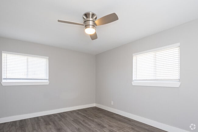 1 BR - Welsh Manor