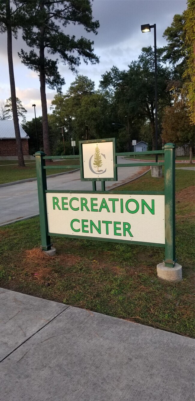 Foto del edificio - 1305 Bettes St