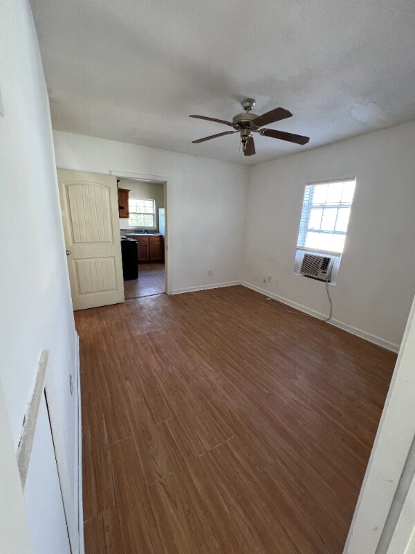 Foto del edificio - 424 Maple St