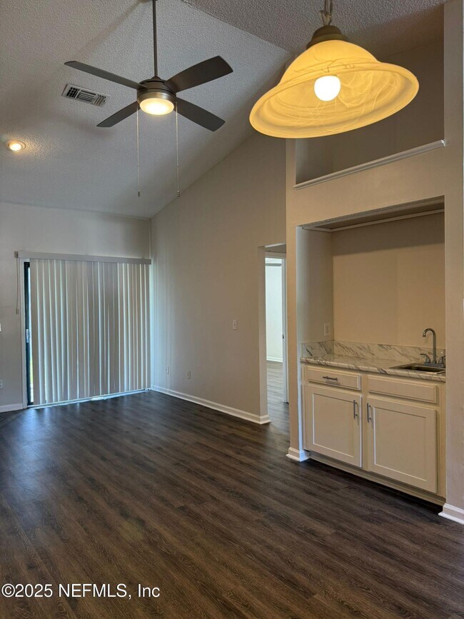 Building Photo - 1270 Ticonderoga Trail