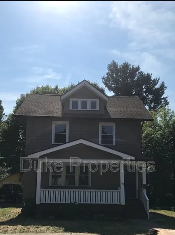 Building Photo - 126 Jersey St