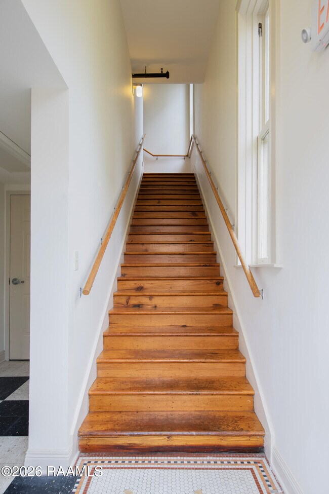 Building Photo - 500 Jefferson St