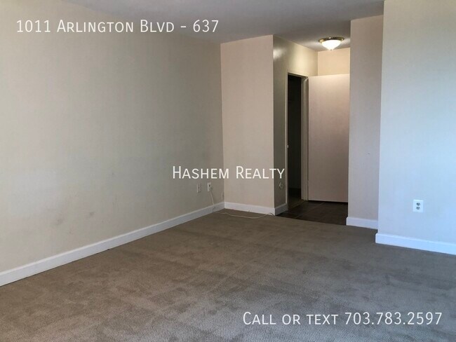 Building Photo - STUDIO UNIT IN DESIRABLE RIVER PLACE COMMU...