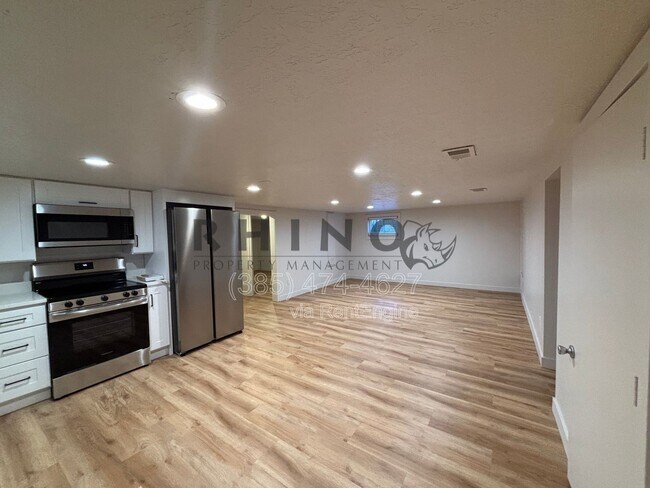 Foto del edificio - 2396 S 300 E