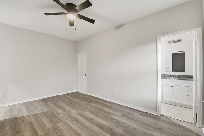 Foto del edificio - 2521 Maple St