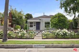 Building Photo - 10944 Aletta Ave
