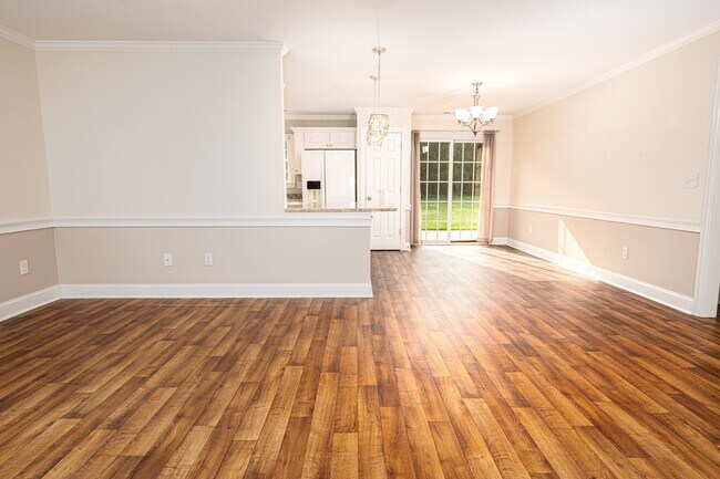 Foto del edificio - 85 Plantation Oaks Dr