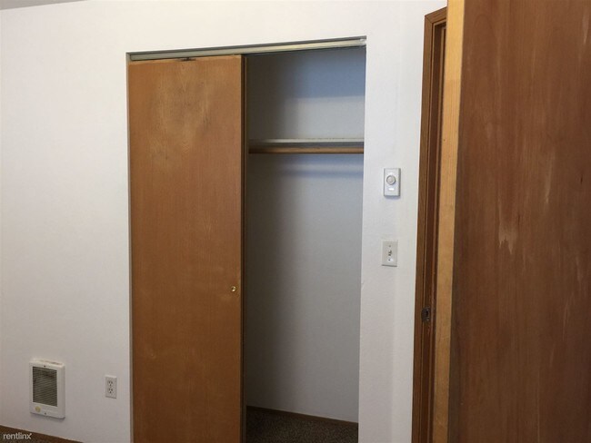 Building Photo - 3 br, 2 bath  - 1819 S 12th Ave Apt 2 Apt 2