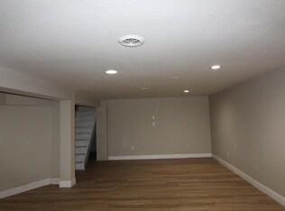 Foto del edificio - 3114 Larbrook Ct
