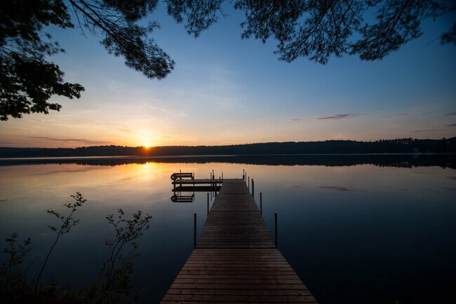 Foto del edificio - 12 Giselle Ln