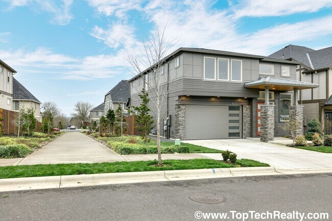 Building Photo - 4233 NW Woodgate Ave