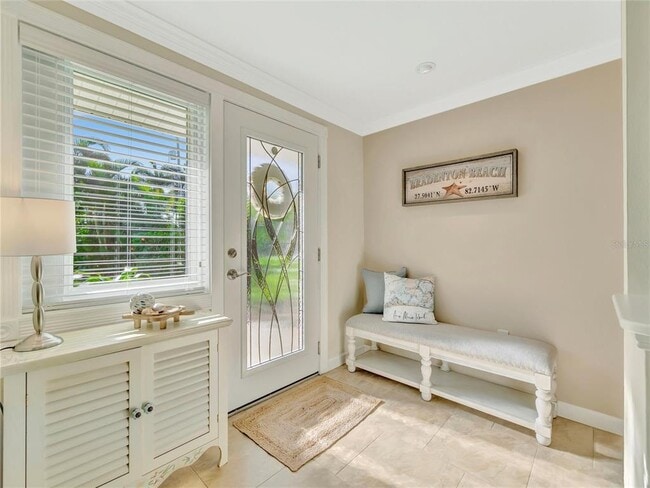 Building Photo - 10432 Sandpiper Rd W