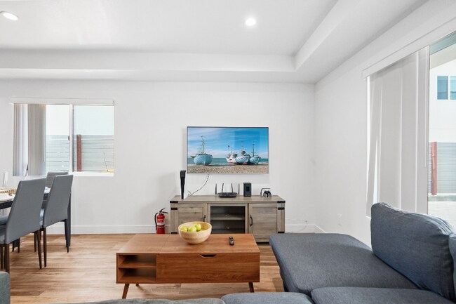 Foto del edificio - 9513 Baring Cross St