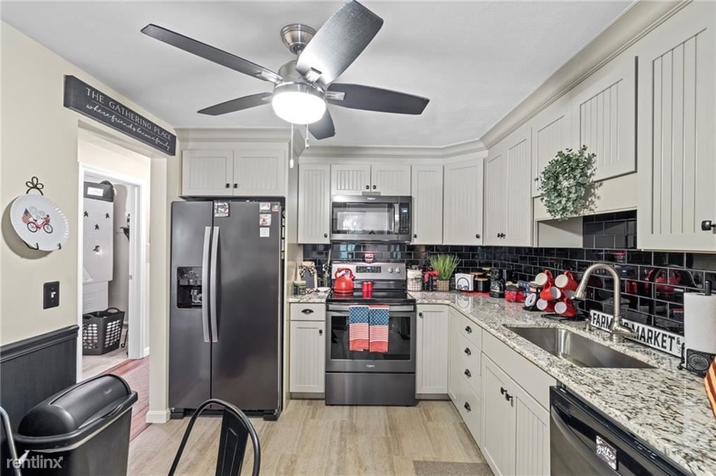 Primary Photo - 1 br, 1 bath House - 701 Pinewood Dr