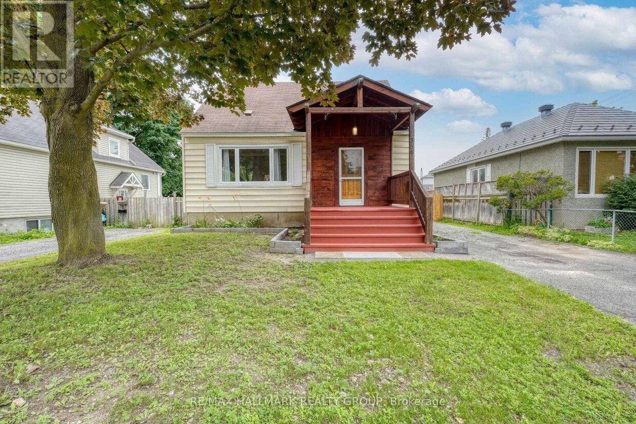 Photo principale - 354 Jean Talon St