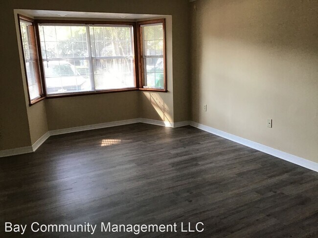 Foto del edificio - 3 br, 1.5 bath House - 218 Spencer Drive