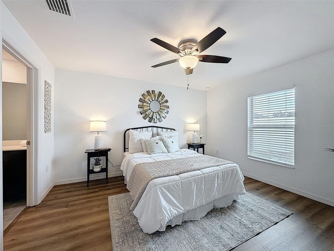 Building Photo - 12943 Impatiens St