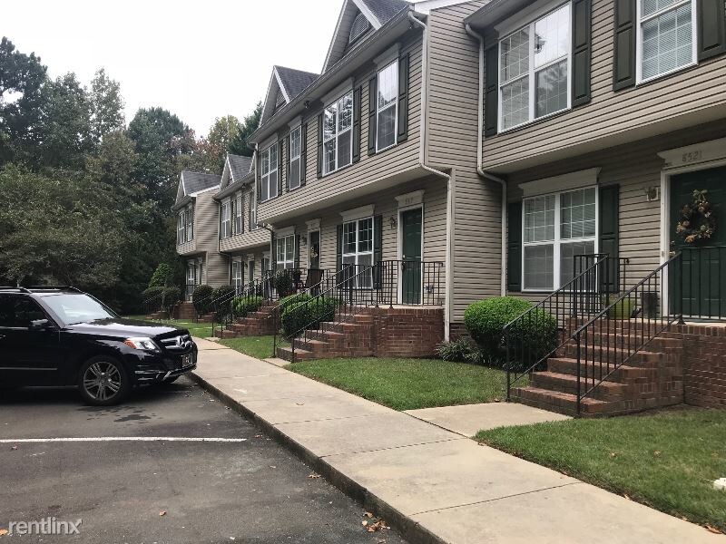 Primary Photo - 3 br, 2.5 bath Townhome - 8519 kangaroo court